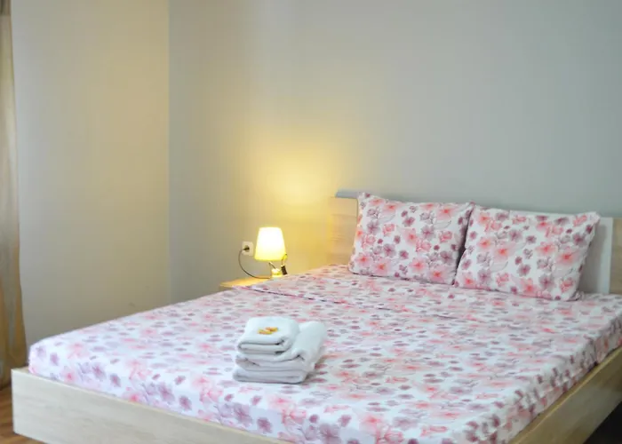 Antigona Apartments