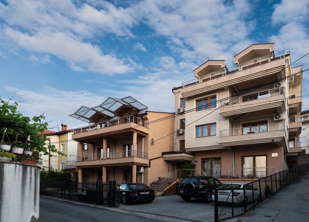 Antigona Apartamento