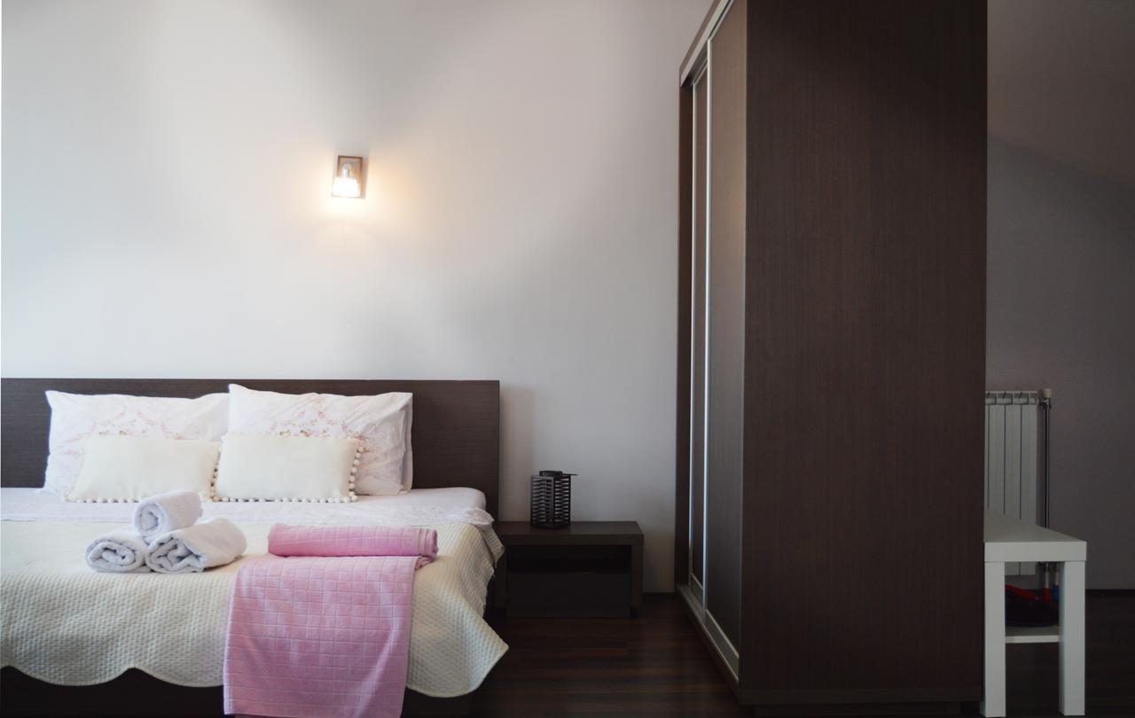 Antigona Apartamento
